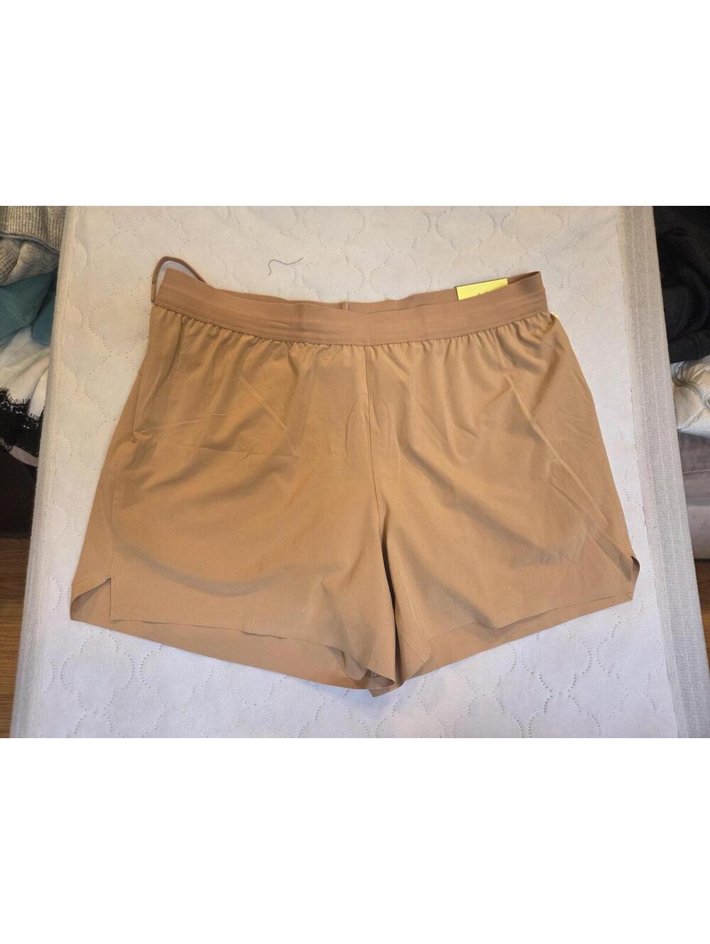 All in motions size xl- Beige Casual Shorts with Elastic Waistband - Picture 3 of 7